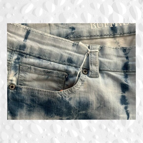 BUFFALO David Bitton Gibson Cropped Mid Rise 31" NWOT - Picture 6 of 9